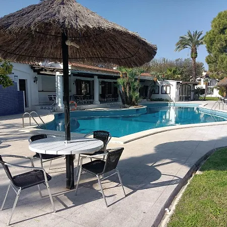 R121 - Alorda Park * Calafell