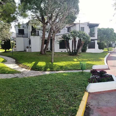 R121 - Alorda Park * Calafell
