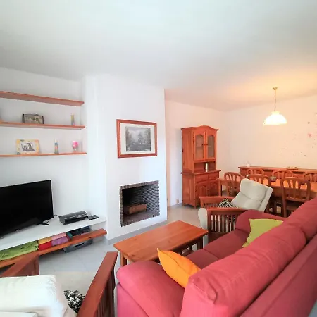 R121 - Alorda Park Apartment Calafell